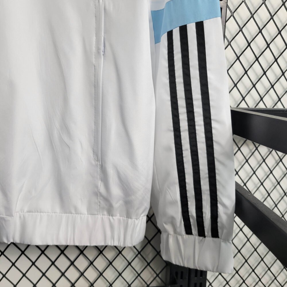 2023/2024 São Paulo Windbreaker White Football Shirt-NO.11 Ball