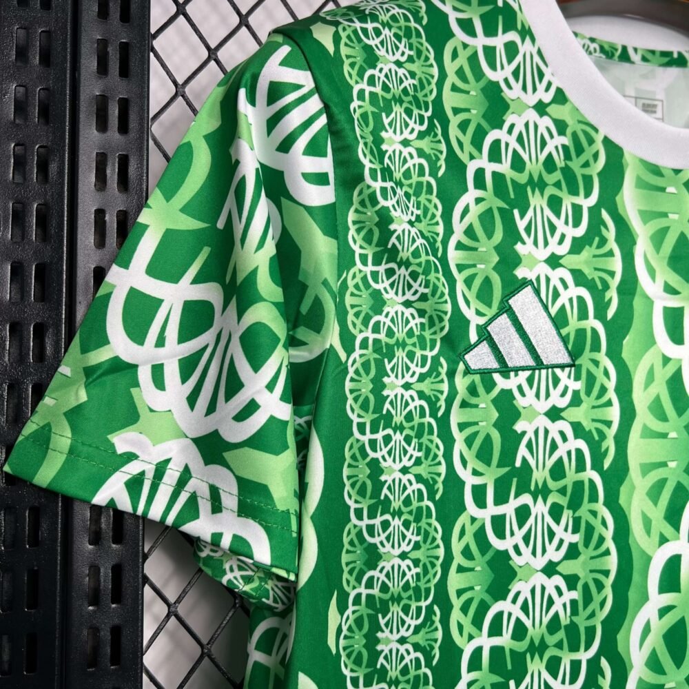 2024/2025 Celtic Pre-Match Football Shirt-NO.11 Ball