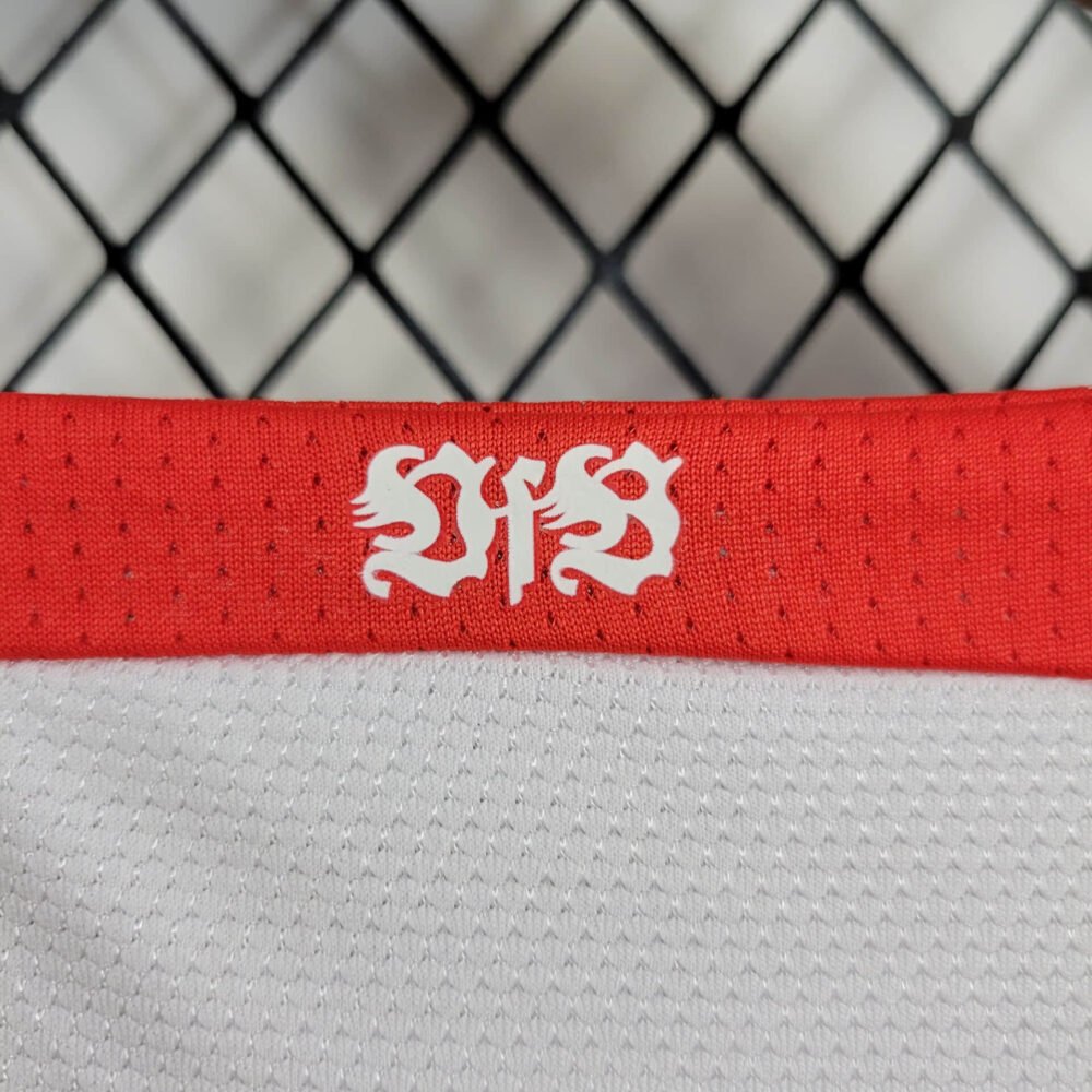 2006/2007 Retro VfB Stuttgart Home Football Shirt-NO.11 Ball
