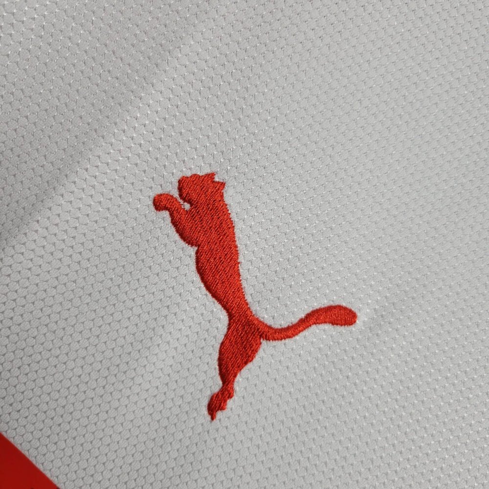 2006/2007 Retro VfB Stuttgart Home Football Shirt-NO.11 Ball