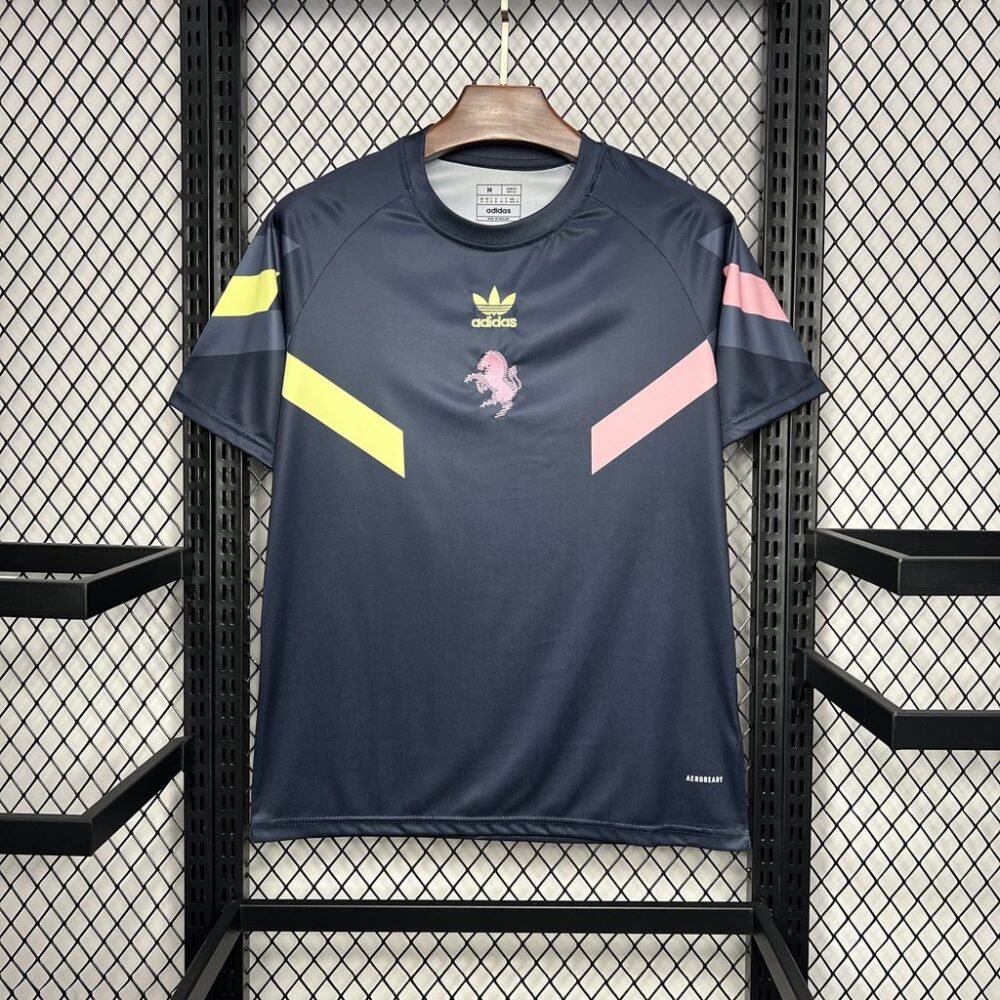 2024/2025 Juventus Pre-Match Training Wear Football Shirt-NO.11 Ball
