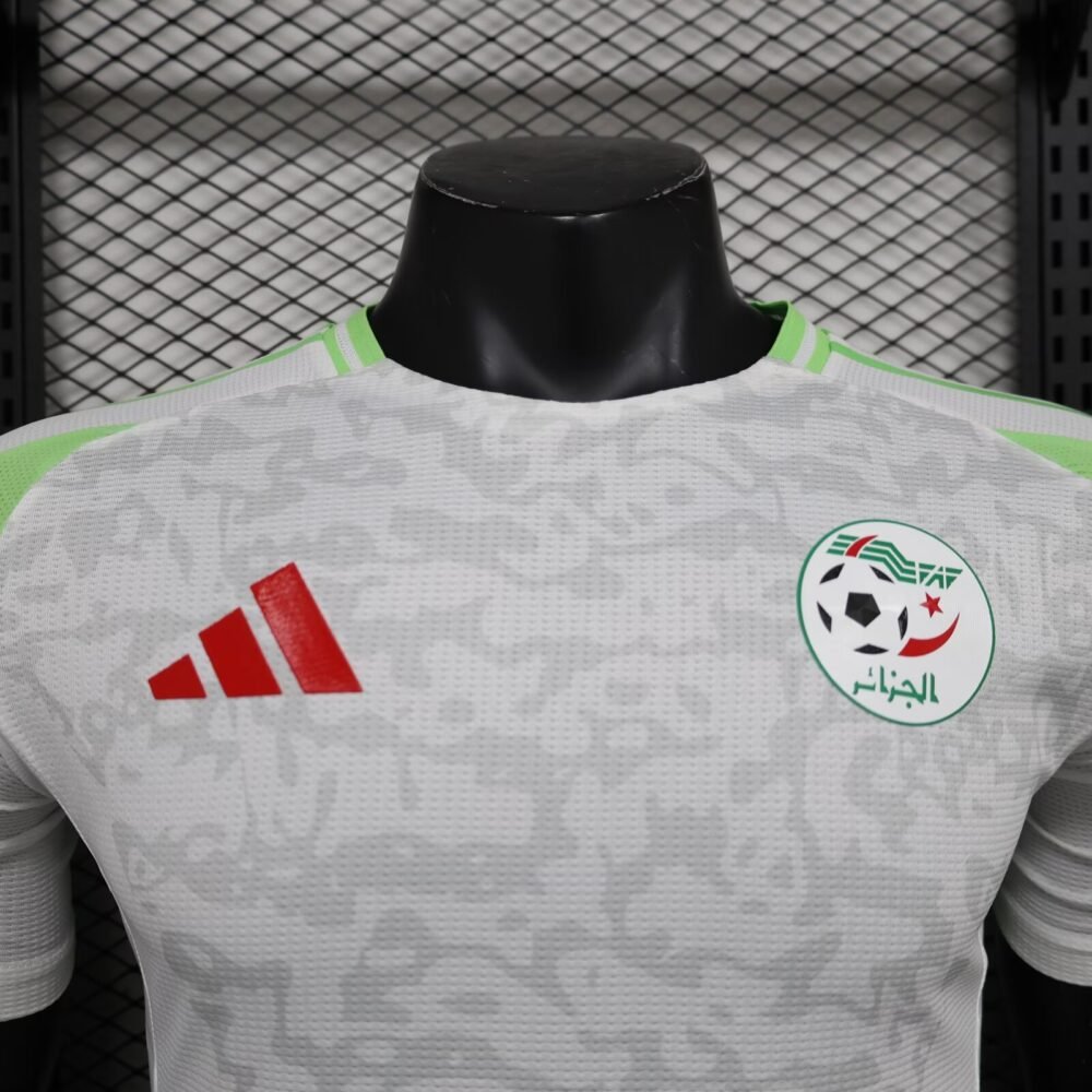 2024/2025 Player Version Algeria Home Football Shirt-NO.11 Ball