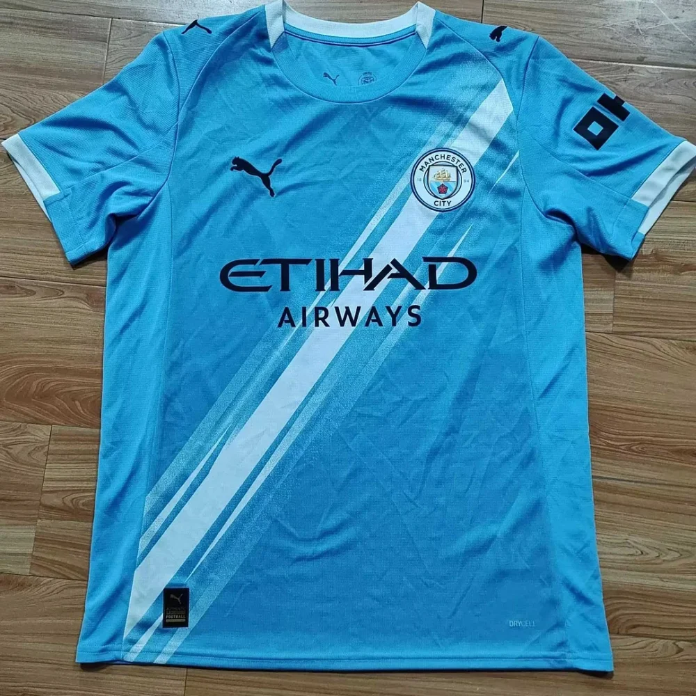 2025/2026 Manchester City HomeFootball shirt 1:1 Thai Quality